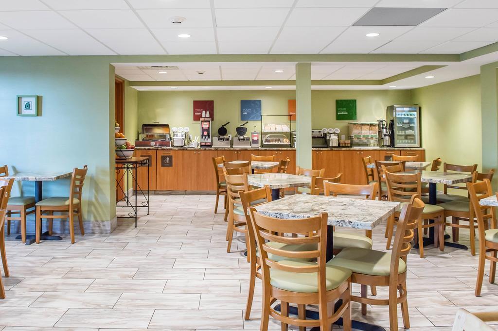 Comfort Inn Броквилл Экстерьер фото